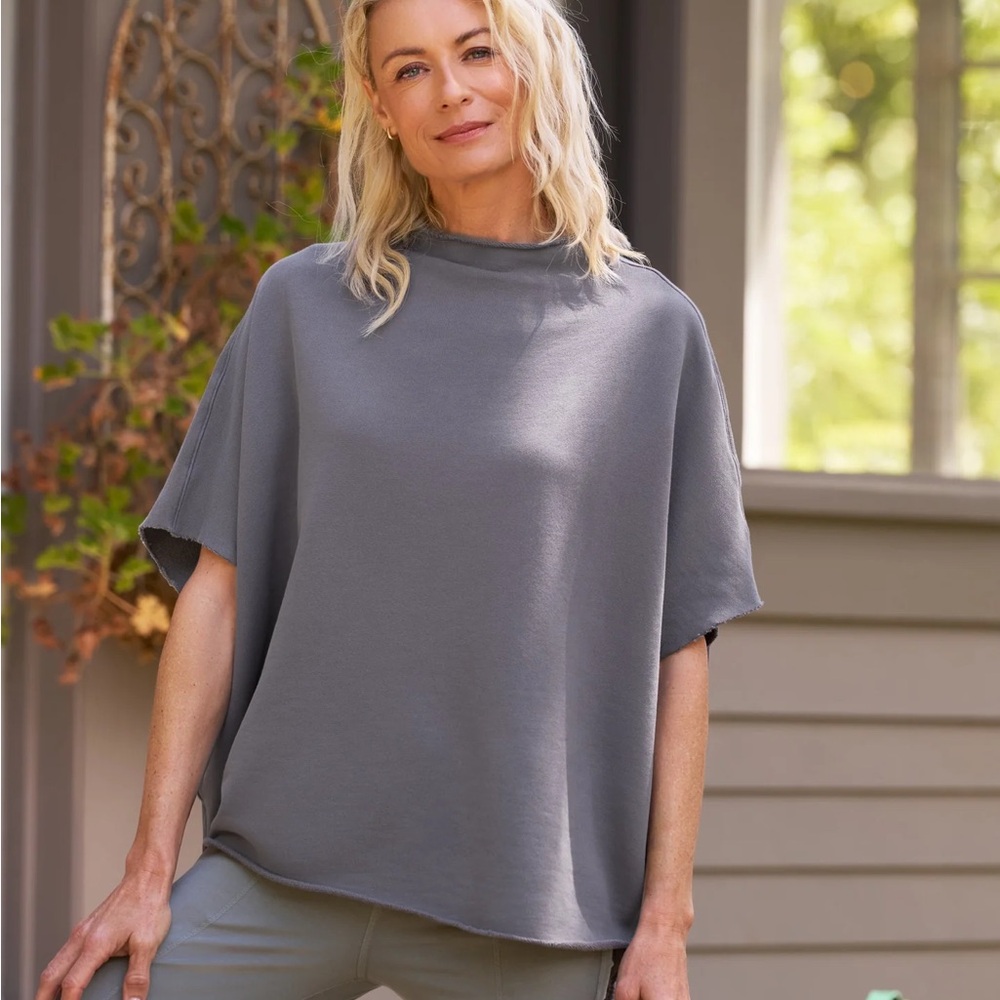 Frank & Eileen Audrey Caplet in gray